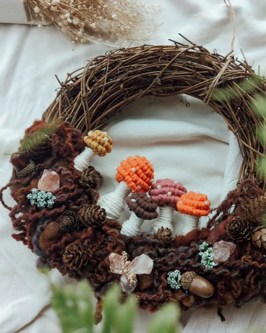 Medium Grapevine Wreath