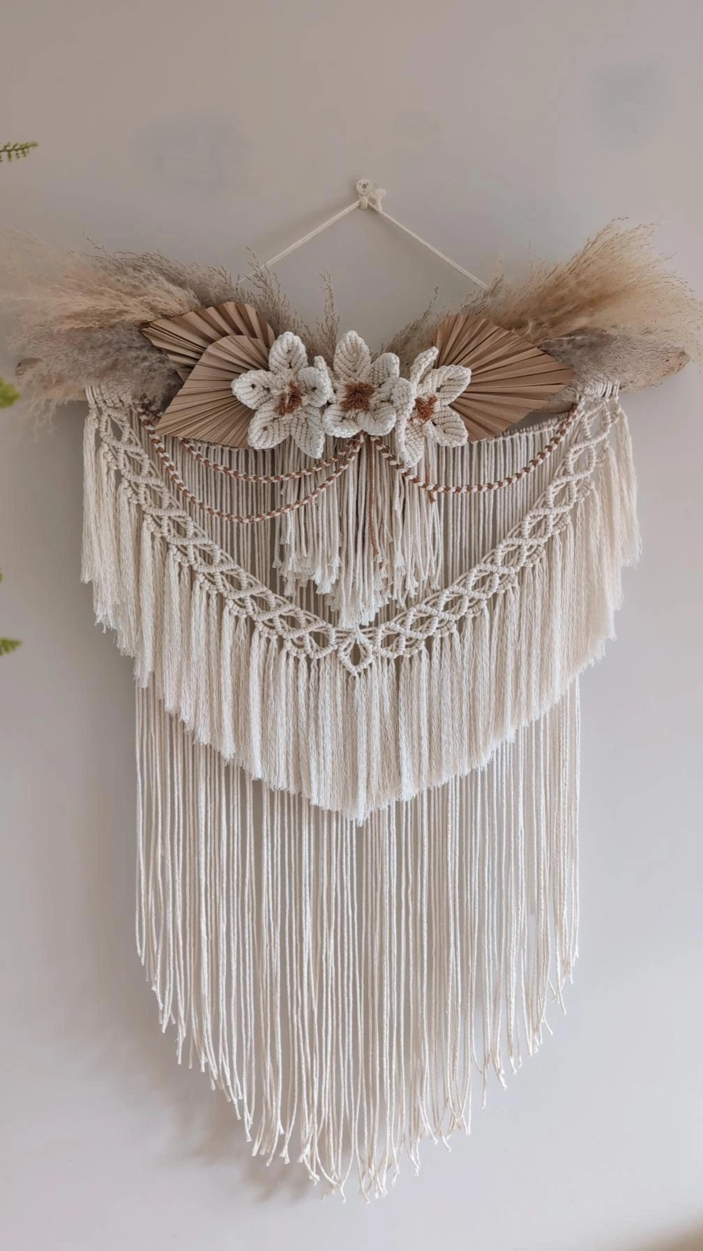"Amelia" XL Macrame& Pampas Grass Wall Hanging