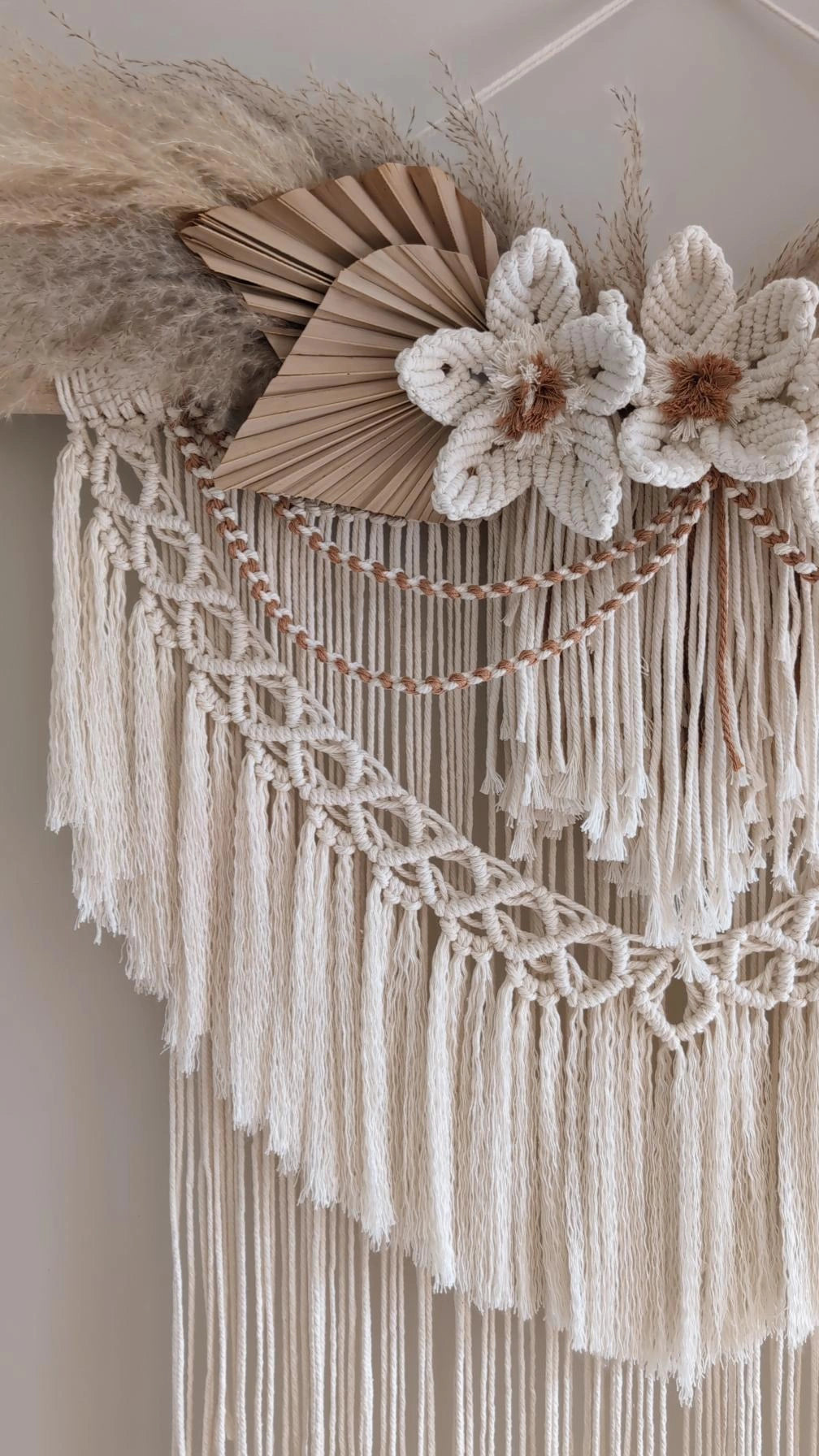 "Amelia" XL Macrame& Pampas Grass Wall Hanging