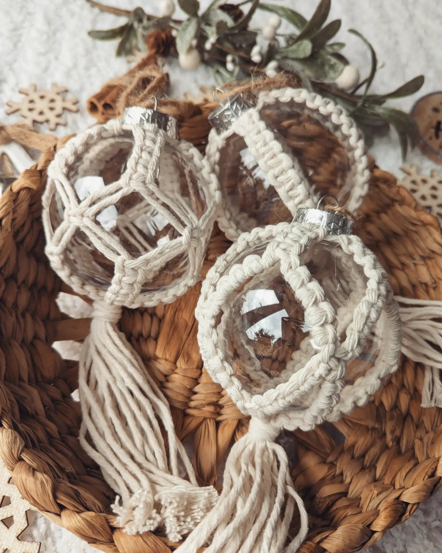Macrame Christmas Baubles, Boho Winter Ornaments