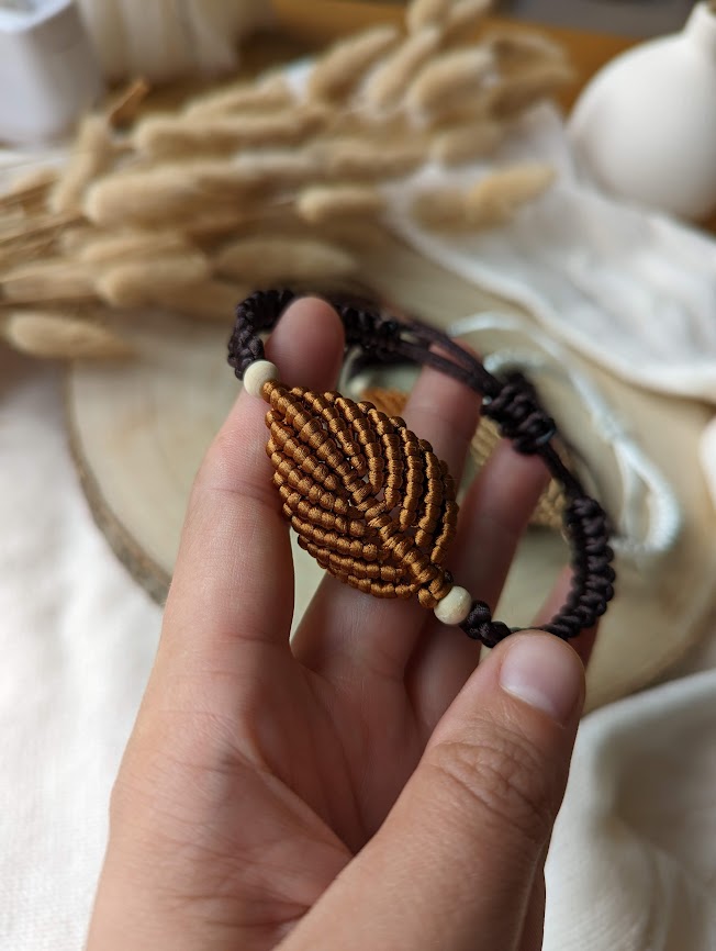 Macrame Leaf Bracelets