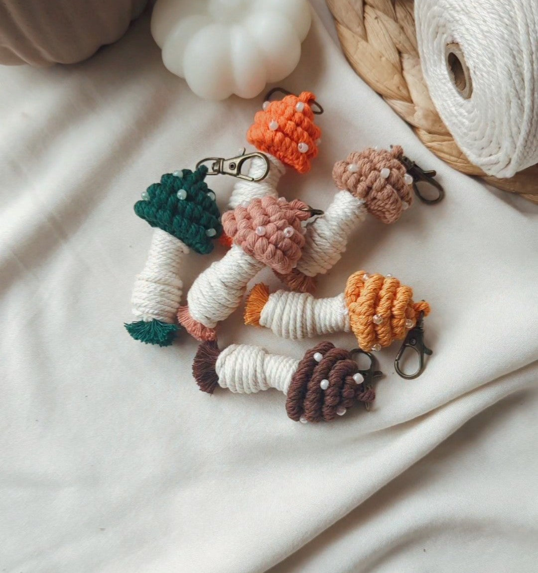 Macrame Mushroom Keyrings, Fun Boho Keychains, Aesthetic Accessories