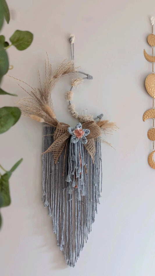 Pampas Grass Macrame Moon Dreamcatcher With Crystals, Moon Catcher, Boho Bohemian Wall Hanging Home Decor