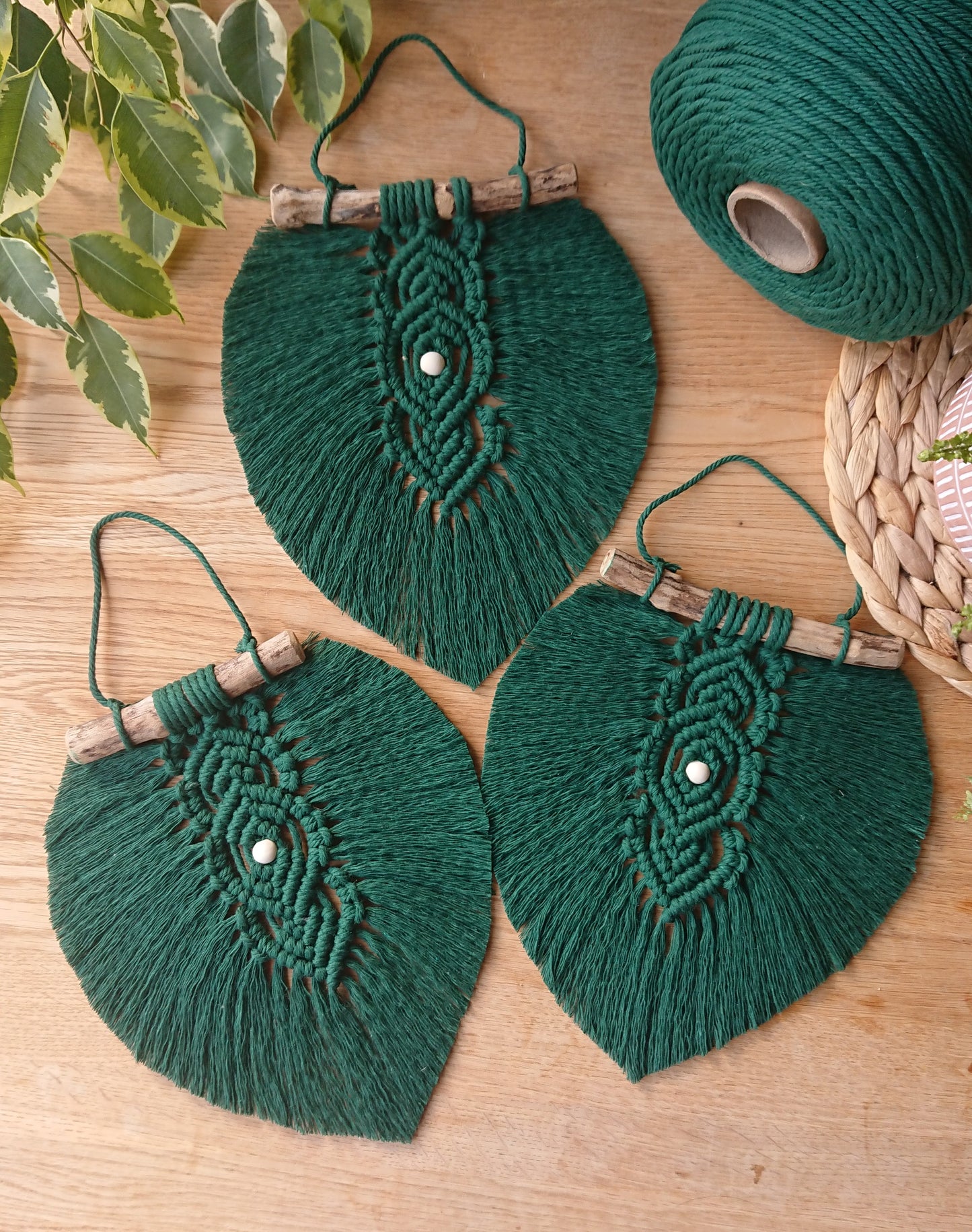 Green Macrame Leaf, Feather Wall Hanging, Home Decor