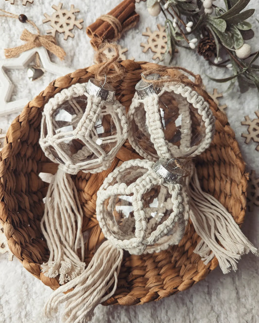 Macrame Christmas Baubles, Beautiful Boho Winter Ornaments