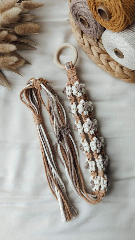 Daisy Macrame Plant Hangers, Boho Bohemian Home Decors